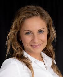 SAMANTHA TECCE real estate broker in Montréal