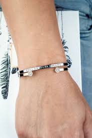 Motivational Bracelets Jewelry That Motivates And Inspires Beautiful Engraved Bracelets To Brighten Your Day Ever Armreif Graviertes Armband Armband Rosegold