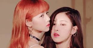 Check spelling or type a new query. Why Do Blackpink Lisa And Rose Always Fight
