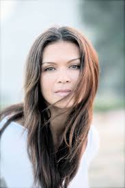 Nia Peeples