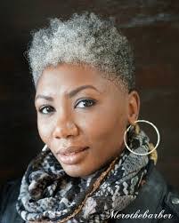 Laura Amerson's Instagram, Twitter & Facebook