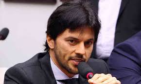 Mantenho a minha coerência de 2002 e 2006, quando votei em lula para presidente. Novo Ministro De Bolsonaro Fabio Faria Votou Em Lula E Dilma