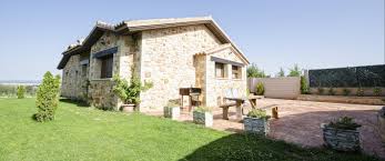 El buscador de casas rurales en albarracín de tuscasasrurales.com te ofrece la forma más fácil de encontrar un alojamiento rural en albarracín para tu próxima escapada. Alquila Una Casa Rural En Albarracin Y Relajate Vrbo Espana