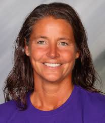 UNI VOLLEYBALL #EverLoyal 1