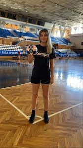 U cluj women handball offers livescore, results, standings and match details. DouÄƒ MutÄƒri La Echipa De Handbal Feminin U Cluj 1919