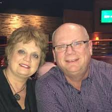 What are good places to eat in Winnipeg Beach or surrounding areas?