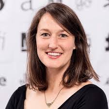 Donna Fischbach's Instagram, Twitter & Facebook