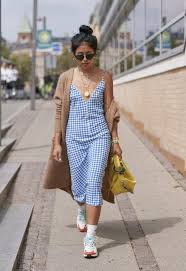 Grote selectie zomerjurken voor dames van jouw favoriete merken. Deze Zalige Zomerjurken Scoor Je Nu Al Aan Serieuze Korting