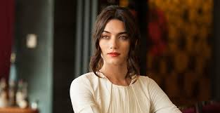 Hande subaşı 2012 yılında most prodiction'ın sahibi ve prodüksiyon menajeri can tursan'la güzel manken, acans entertainment ajansına bağlı olarak çalışmakta olup 1.80 m boyunda, 57 kilo ve. Hande Subasi Kimdir Yasi Boyu Ve Fotograflari Trend Gonderitrend Gonderi
