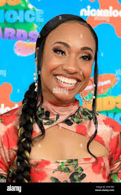 Tiffany Daniels's Instagram, Twitter & Facebook