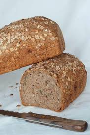 Huis Tuin En Keukenvertier Volkorenbrood Met Pitten Zaden En Havervlokken Volkorenbrood Voedsel Ideeen Broodbakmachine Recepten