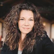 travel #vwttravel #dreambelievetravel #painttheworldpeach #condenast…