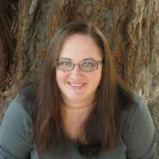 Elizabeth Lampley (@hbwiteliter)