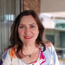 Hi everyone. I joined this group a few weeks ago. I'm 50 and have recently  started to think about what age I may be able to retire. I have read loads  of