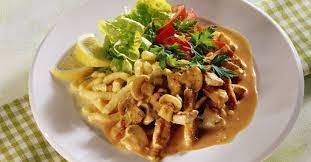 zuricher geschnetzeltes mit champignons und spatzl rezept champignon geschnetzeltes rezepte geschnetzeltes