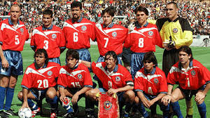A las 21:30 horas, en vivo, por @chilevision pic.twitter.com/qoo1obuqc7. Algunos Son Tecnicos Otros Empresarios En Que Estan Hoy Los Ex Futbolistas De La Roja Que Jugaron El Mundial De Francia 1998 Emol Com