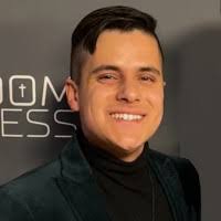 10+ "Julian Olson" profiles