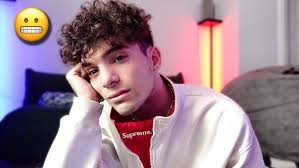 Exposing Tiktok Star's Secrets' *shhh*