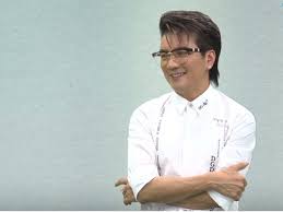 Một ngày mới) (dvd bước chân miền trung) do ca sĩ đàm vĩnh hưng thể hiện, thuộc thể loại video thể loại khác. He Lá»™ NgÆ°á»i Yeu Bi Máº­t Cá»§a Ä'am VÄ©nh HÆ°ng NgÆ°á»i Gá»'c Huáº¿ Hat Hay Baogiaothong Vn