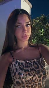 Rebecca Lang's Instagram, Twitter & Facebook