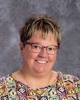 Christa Kraus's Instagram, Twitter & Facebook