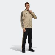 Zeige 1 bis 20 (von 75 artikeln). Adidas Real Madrid Trainingsanzug Rot Adidas Switzerland