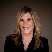 Irma Licea's Instagram, Twitter & Facebook