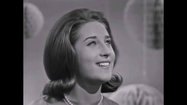 NEW 📀 It's My Party &amp; She's A Fool - Lesley Gore "Live" {DES Stereo} 1963