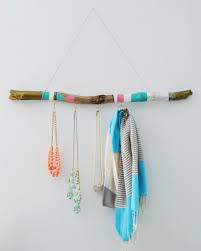 I think if i had a dollar for every blog post i've done mentioning jewelry i'd have enough money.to.well. How To Make A Diy Jewelry Hanger Using Driftwood The Sweetest Digs