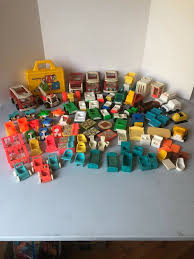Huge Lot Of Vintage Fisher Price Little People Furniture Cars Ebay Vintage Fisher Price Little People Fisher Price