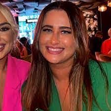 Elisha French's Instagram, Twitter & Facebook