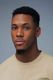 From the Seats to Starring Role: Cary Lamb, Jr. Talks 'STOMP,' Now in  Chicago