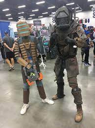My friends Isaac Clarke cosplay : r/DeadSpace
