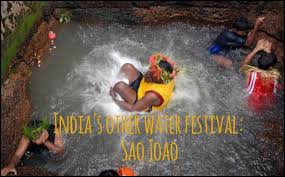 Além de apostas individuais, você também pode participar de bolões que aumentam suas chances de faturar! Celebrating Sao Joao In Goa By Jumping In Wells Hippie In Heels