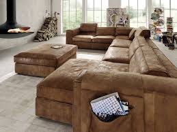This chic rounded corner sofa is perfect for anyone who wants to differ their living area from any other straight forward sofa. Eckgarnitur Mit Hocker U Form Ecksofa Wohnlandschaft Couch Leder Xxl Al 2 5w Hh 2 5w Lg Ar Hocker Gross Leder S Walnut Afrika Lanatura