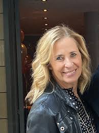 Jessica Bartling's Instagram, Twitter & Facebook