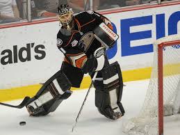 2021 nhl free agent signing tracker. Nhl Free Agent Tracker Thescore Com