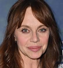Melinda Clarke's Instagram, Twitter & Facebook
