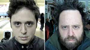 A photograph that you take of yourself , usually with a mobile phone. Zeitraffer Video Zeigt Wie Ein Mann Sich Uber 20 Jahre Verandert Stern De