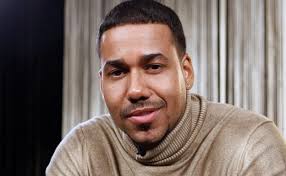 Romeo Santos demanda a su antiguo mánager Angelo Medina por medio millón de  dólares