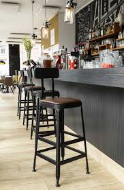 Tabouret De Bar Industriel 28 Idees Deco Pour La Cuisine Chaise Bar Tabouret De Bar Tabouret De Bar Industriel