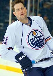 On august 14, 2010, duff married her longtime boyfriend, mike comrie, a professional hockey player for the pittsburgh penguins of the national. Mike Comrie Wikipedia
