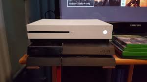 If someone were trying out. Xbox One S Vs Playstation 4 Side By Side Size Comparison Performs Slightly Better Compared To Standard Model In Speed Test