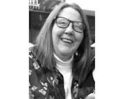 Kimberly Cotton's Instagram, Twitter & Facebook