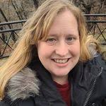 Amanda Seago's Instagram, Twitter & Facebook