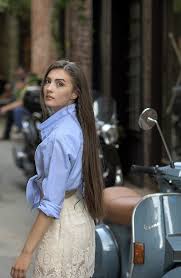 Yaz dizilerinin aranan oyuncularından birisi olan burcu özberk 2020 yaz aylarında herhangi bir dizide yer almayacak. Burcu Ozberk