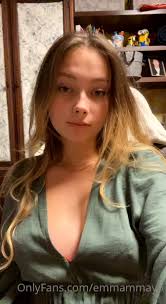 Watch online Emma May aka emmammayo - 09-13-2022 OnlyFans Video - First day  of university and everyone kept staring at my tits on X-video