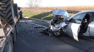 Avem 331 stiri despre accidente rutiere. Accident Rutier Grav Intre Ghimbav Èi BraÈov Codlea Info