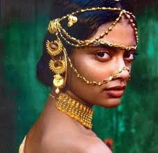 MATERIAL GIRL, MYSTICAL WORLD: VICTORIA KEEN