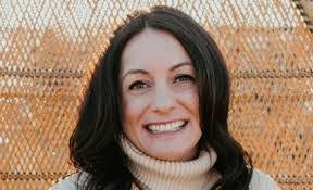 Amira Scott's Instagram, Twitter & Facebook